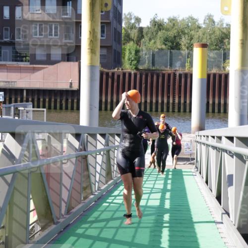 09.08.2026 - GEWOBA Citytriathlon Bremen Yannick Fuchs http://msf.ph/oto/9932151 09.08.2026 10:21:53 Schwimmen 410, 440, 461, 467, 483, 484, 486, 503, 508, 514, 532 meine-sportfotos.de