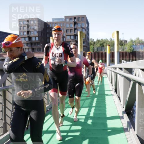 09.08.2026 - GEWOBA Citytriathlon Bremen Yannick Fuchs http://msf.ph/oto/9932191 09.08.2026 10:22:03 Schwimmen 221, 461, 467, 477, 483, 487, 495, 501, 508, 514, 532 meine-sportfotos.de