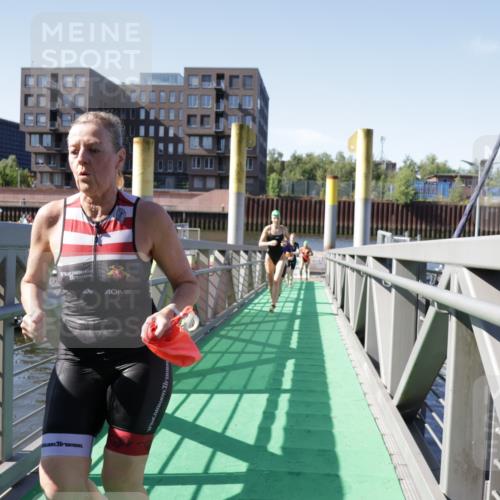 09.08.2026 - GEWOBA Citytriathlon Bremen Yannick Fuchs http://msf.ph/oto/9932257 09.08.2026 10:22:29 Schwimmen 7, 59, 125, 239, 448, 460, 476, 504, 510 meine-sportfotos.de