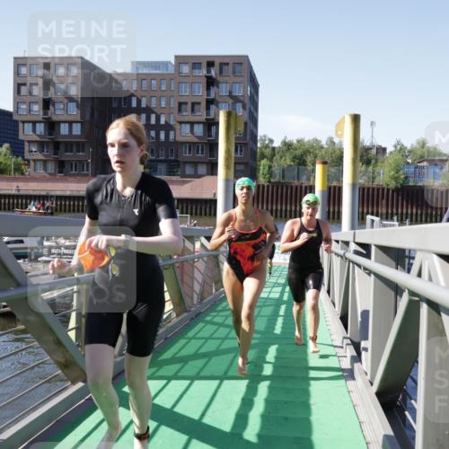 09.08.2026 - GEWOBA Citytriathlon Bremen Yannick Fuchs http://msf.ph/oto/9932280 09.08.2026 10:22:36 Schwimmen 1, 7, 25, 39, 59, 173, 239, 413, 439, 448, 460, 476, 504, 510 meine-sportfotos.de