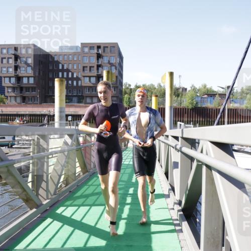09.08.2026 - GEWOBA Citytriathlon Bremen Yannick Fuchs http://msf.ph/oto/9932290 09.08.2026 10:22:40 Schwimmen 1, 25, 39, 59, 173, 239, 413, 439, 448, 476, 494, 504, 510 meine-sportfotos.de