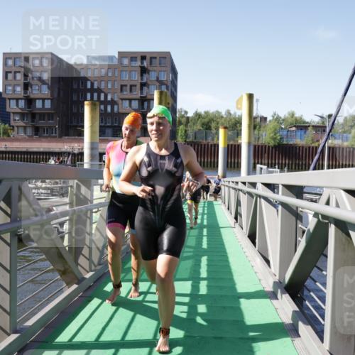 09.08.2026 - GEWOBA Citytriathlon Bremen Yannick Fuchs http://msf.ph/oto/9932311 09.08.2026 10:22:48 Schwimmen 1, 25, 39, 83, 173, 239, 413, 439, 476, 494, 513 meine-sportfotos.de