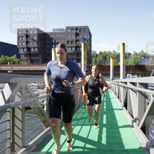 09.08.2026 - GEWOBA Citytriathlon Bremen Yannick Fuchs http://msf.ph/oto/9932339 09.08.2026 10:22:56 Schwimmen 39, 63, 83, 413, 455, 471, 473, 480, 494, 513 meine-sportfotos.de