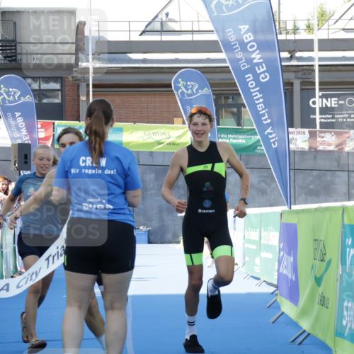 09.08.2026 - GEWOBA Citytriathlon Bremen Yannick Fuchs http://msf.ph/oto/9932347 09.08.2026 11:13:09 Ziel 231, 378 meine-sportfotos.de
