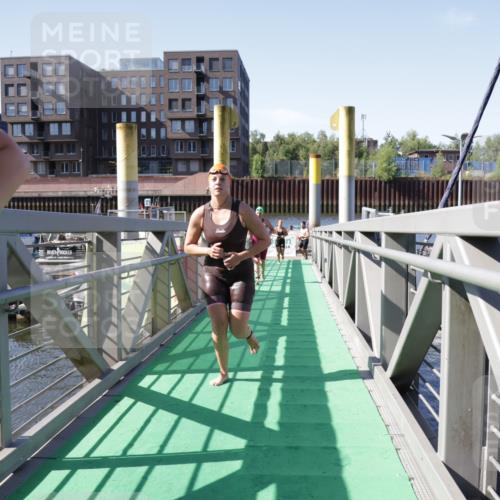 09.08.2026 - GEWOBA Citytriathlon Bremen Yannick Fuchs http://msf.ph/oto/9932351 09.08.2026 10:22:59 Schwimmen 63, 83, 455, 471, 473, 480, 494, 513 meine-sportfotos.de