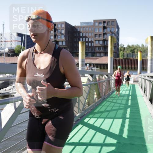 09.08.2026 - GEWOBA Citytriathlon Bremen Yannick Fuchs http://msf.ph/oto/9932354 09.08.2026 10:23:01 Schwimmen 63, 83, 455, 471, 473, 480, 494, 513, 527 meine-sportfotos.de