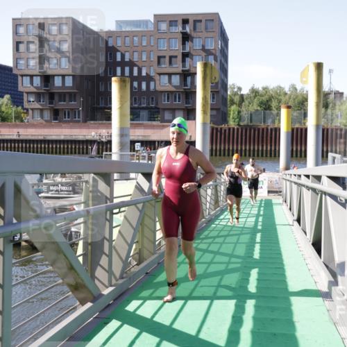 09.08.2026 - GEWOBA Citytriathlon Bremen Yannick Fuchs http://msf.ph/oto/9932356 09.08.2026 10:23:03 Schwimmen 63, 83, 455, 471, 473, 480, 513, 527 meine-sportfotos.de