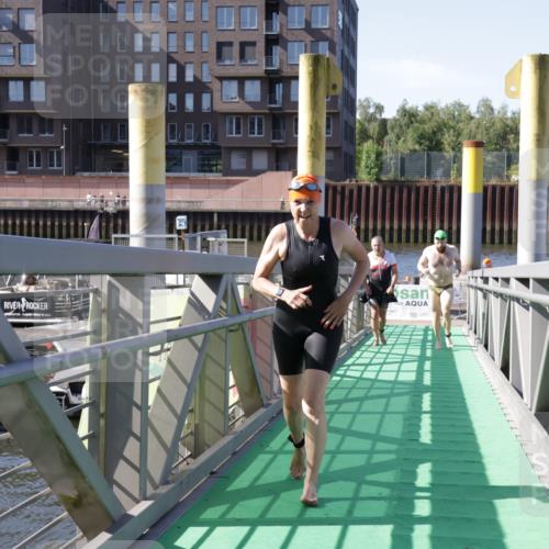 09.08.2026 - GEWOBA Citytriathlon Bremen Yannick Fuchs http://msf.ph/oto/9932381 09.08.2026 10:23:15 Schwimmen 63, 243, 471, 509, 527 meine-sportfotos.de