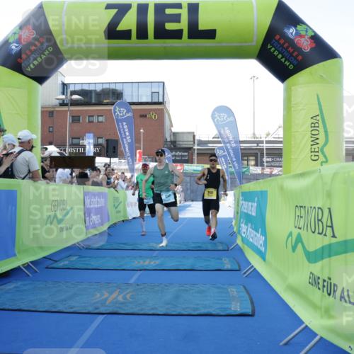 09.08.2026 - GEWOBA Citytriathlon Bremen Yannick Fuchs http://msf.ph/oto/9932395 09.08.2026 11:14:05 Ziel 221, 308 meine-sportfotos.de