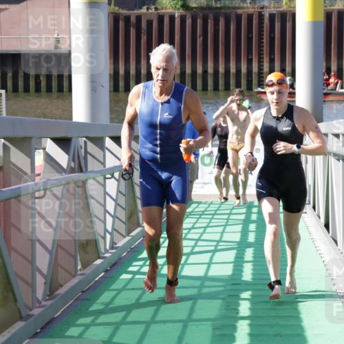 09.08.2026 - GEWOBA Citytriathlon Bremen Yannick Fuchs http://msf.ph/oto/9932407 09.08.2026 10:23:31 Schwimmen 243, 420, 423, 436, 459, 530 meine-sportfotos.de