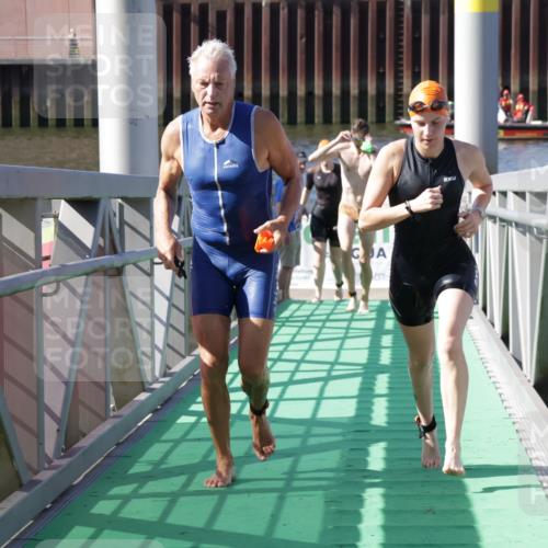 09.08.2026 - GEWOBA Citytriathlon Bremen Yannick Fuchs http://msf.ph/oto/9932409 09.08.2026 10:23:31 Schwimmen 243, 420, 423, 436, 459, 530 meine-sportfotos.de