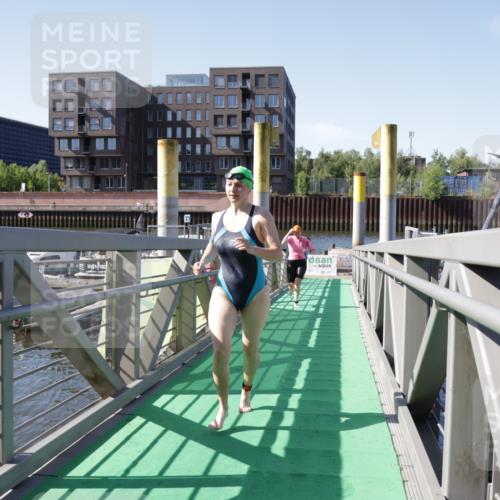09.08.2026 - GEWOBA Citytriathlon Bremen Yannick Fuchs http://msf.ph/oto/9932468 09.08.2026 10:24:10 Schwimmen 131, 193, 215, 424, 425, 444, 521 meine-sportfotos.de