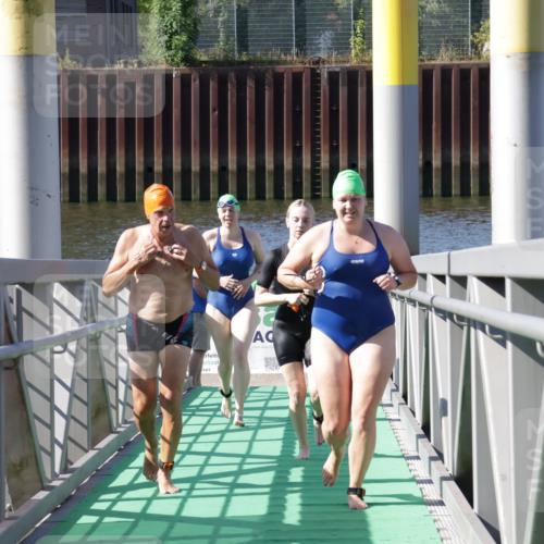 09.08.2026 - GEWOBA Citytriathlon Bremen Yannick Fuchs http://msf.ph/oto/9932499 09.08.2026 10:24:23 Schwimmen 87, 103, 193, 195, 217, 409, 424, 435, 444 meine-sportfotos.de