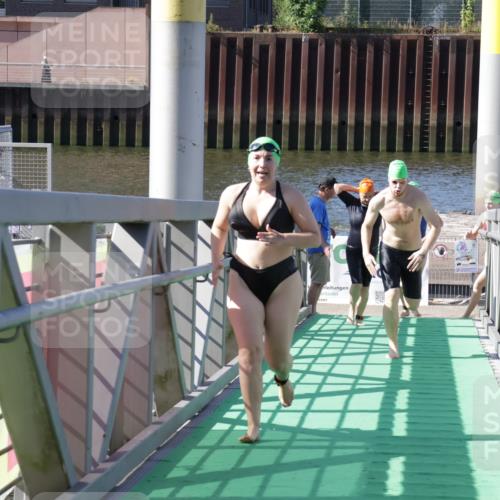 09.08.2026 - GEWOBA Citytriathlon Bremen Yannick Fuchs http://msf.ph/oto/9932535 09.08.2026 10:24:40 Schwimmen 47, 87, 109, 143, 209, 435, 512 meine-sportfotos.de