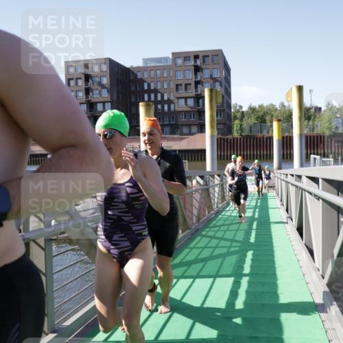 09.08.2026 - GEWOBA Citytriathlon Bremen Yannick Fuchs http://msf.ph/oto/9932583 09.08.2026 10:24:55 Schwimmen 17, 89, 99, 109, 119, 143, 175, 177, 235, 434, 491, 512 meine-sportfotos.de