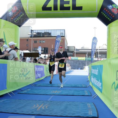 09.08.2026 - GEWOBA Citytriathlon Bremen Yannick Fuchs http://msf.ph/oto/9932586 09.08.2026 11:15:54 Ziel 322, 523 meine-sportfotos.de