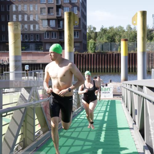 09.08.2026 - GEWOBA Citytriathlon Bremen Yannick Fuchs http://msf.ph/oto/9932609 09.08.2026 10:25:03 Schwimmen 3, 17, 37, 89, 99, 119, 123, 175, 177, 434, 491 meine-sportfotos.de