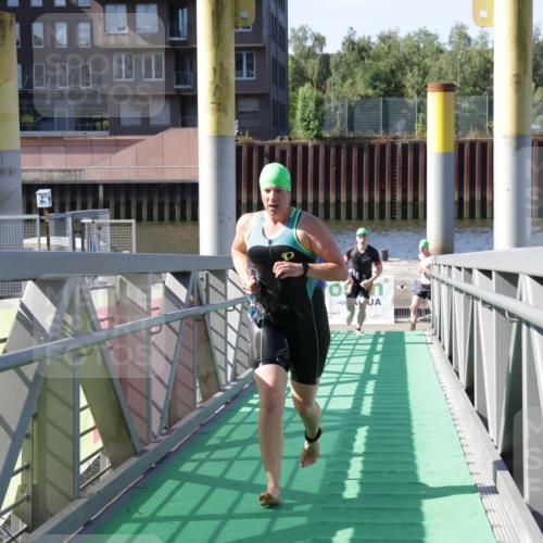 09.08.2026 - GEWOBA Citytriathlon Bremen Yannick Fuchs http://msf.ph/oto/9932631 09.08.2026 10:25:10 Schwimmen 3, 37, 41, 89, 99, 107, 119, 123, 175, 434, 491 meine-sportfotos.de