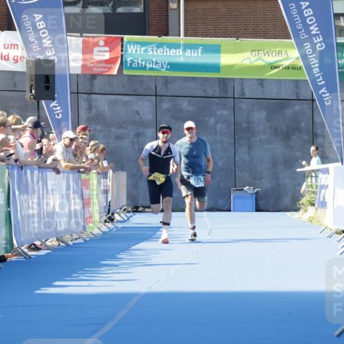 09.08.2026 - GEWOBA Citytriathlon Bremen Yannick Fuchs http://msf.ph/oto/9932677 09.08.2026 11:16:44 Ziel 131, 321 meine-sportfotos.de