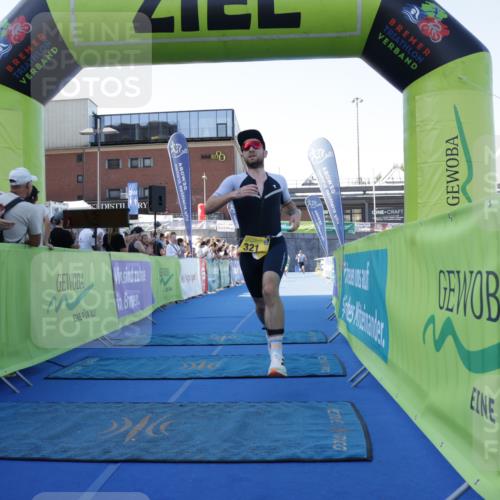 09.08.2026 - GEWOBA Citytriathlon Bremen Yannick Fuchs http://msf.ph/oto/9932703 09.08.2026 11:16:49 Ziel 131, 249, 321 meine-sportfotos.de