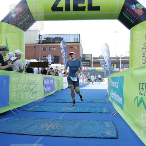 09.08.2026 - GEWOBA Citytriathlon Bremen Yannick Fuchs http://msf.ph/oto/9932714 09.08.2026 11:16:50 Ziel 131, 249, 321 meine-sportfotos.de