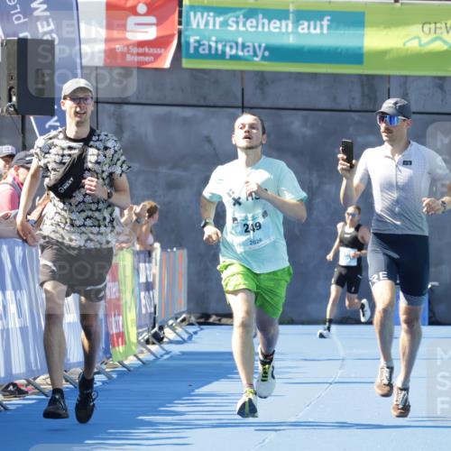 09.08.2026 - GEWOBA Citytriathlon Bremen Yannick Fuchs http://msf.ph/oto/9932725 09.08.2026 11:16:52 Ziel 131, 249, 321 meine-sportfotos.de