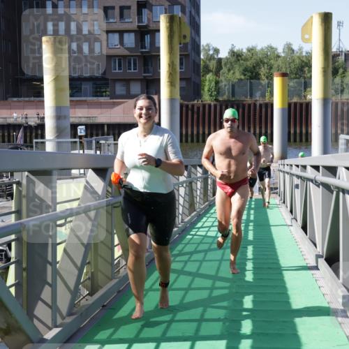 09.08.2026 - GEWOBA Citytriathlon Bremen Yannick Fuchs http://msf.ph/oto/9932742 09.08.2026 10:25:44 Schwimmen 15, 43, 57, 67, 129, 151, 181, 187, 211, 422, 485, 525 meine-sportfotos.de