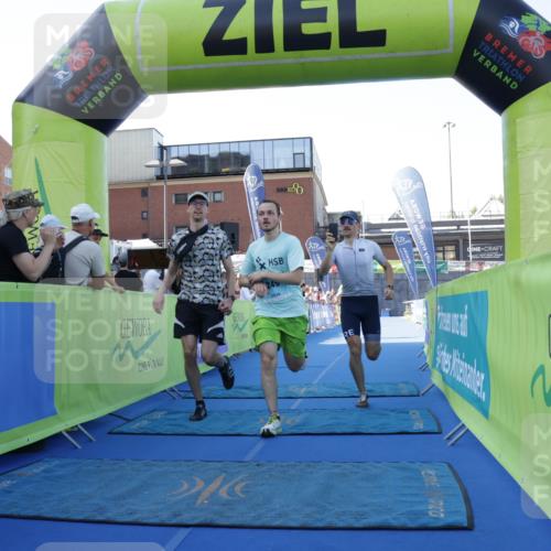 09.08.2026 - GEWOBA Citytriathlon Bremen Yannick Fuchs http://msf.ph/oto/9932743 09.08.2026 11:16:56 Ziel 125, 249, 296 meine-sportfotos.de