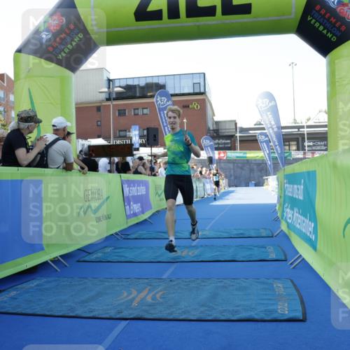 09.08.2026 - GEWOBA Citytriathlon Bremen Yannick Fuchs http://msf.ph/oto/9932762 09.08.2026 11:16:59 Ziel 125, 249, 296 meine-sportfotos.de