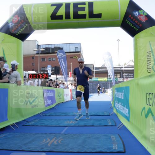 09.08.2026 - GEWOBA Citytriathlon Bremen Yannick Fuchs http://msf.ph/oto/9932800 09.08.2026 11:17:38 Ziel 25, 290, 376 meine-sportfotos.de