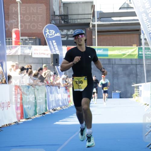 09.08.2026 - GEWOBA Citytriathlon Bremen Yannick Fuchs http://msf.ph/oto/9932811 09.08.2026 11:17:42 Ziel 25, 290, 376 meine-sportfotos.de