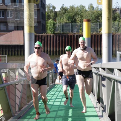09.08.2026 - GEWOBA Citytriathlon Bremen Yannick Fuchs http://msf.ph/oto/9932834 09.08.2026 10:26:22 Schwimmen 13, 23, 27, 31, 55, 85, 93, 111, 135, 139, 205, 223, 233, 469, 499 meine-sportfotos.de