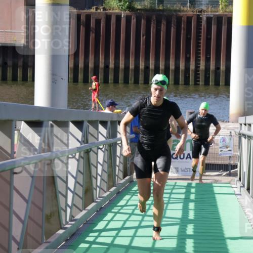 09.08.2026 - GEWOBA Citytriathlon Bremen Yannick Fuchs http://msf.ph/oto/9932970 09.08.2026 10:27:41 Schwimmen 45, 73, 81, 183, 197, 247 meine-sportfotos.de