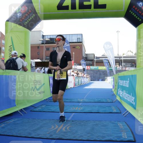 09.08.2026 - GEWOBA Citytriathlon Bremen Yannick Fuchs http://msf.ph/oto/9932977 09.08.2026 11:19:06 Ziel 286 meine-sportfotos.de
