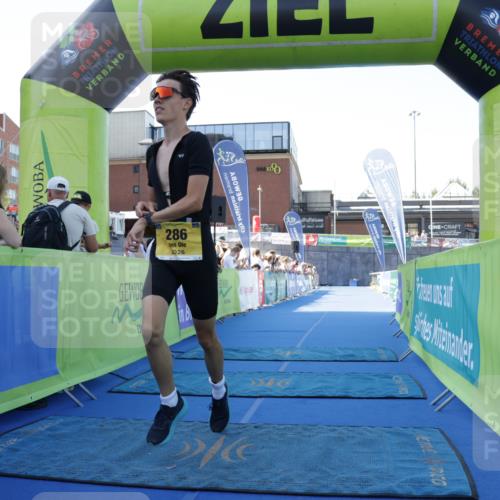 09.08.2026 - GEWOBA Citytriathlon Bremen Yannick Fuchs http://msf.ph/oto/9932980 09.08.2026 11:19:06 Ziel 286 meine-sportfotos.de
