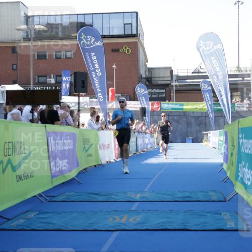 09.08.2026 - GEWOBA Citytriathlon Bremen Yannick Fuchs http://msf.ph/oto/9932991 09.08.2026 11:19:29 Ziel 402, 519 meine-sportfotos.de