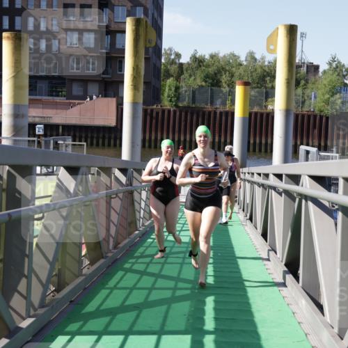 09.08.2026 - GEWOBA Citytriathlon Bremen Yannick Fuchs http://msf.ph/oto/9933006 09.08.2026 10:28:01 Schwimmen 69, 73, 159, 203, 237 meine-sportfotos.de