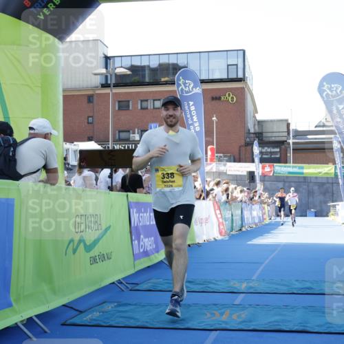 09.08.2026 - GEWOBA Citytriathlon Bremen Yannick Fuchs http://msf.ph/oto/9933030 09.08.2026 11:20:11 Ziel 323, 338, 345 meine-sportfotos.de