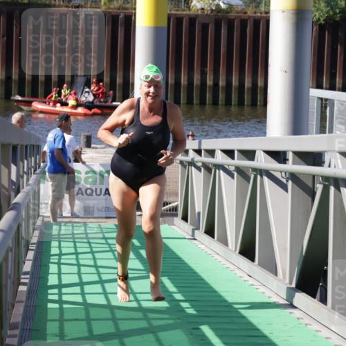 09.08.2026 - GEWOBA Citytriathlon Bremen Yannick Fuchs http://msf.ph/oto/9933093 09.08.2026 10:30:27 Schwimmen 79 meine-sportfotos.de