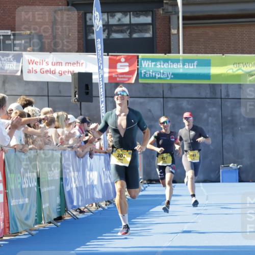09.08.2026 - GEWOBA Citytriathlon Bremen Yannick Fuchs http://msf.ph/oto/9933096 09.08.2026 11:20:41 Ziel 293, 301, 427 meine-sportfotos.de