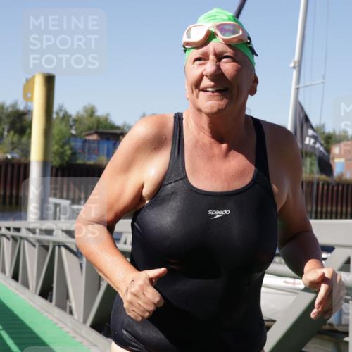 09.08.2026 - GEWOBA Citytriathlon Bremen Yannick Fuchs http://msf.ph/oto/9933102 09.08.2026 10:30:32 Schwimmen 79, 213 meine-sportfotos.de