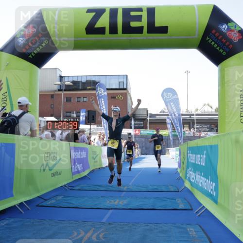 09.08.2026 - GEWOBA Citytriathlon Bremen Yannick Fuchs http://msf.ph/oto/9933115 09.08.2026 11:20:43 Ziel 293, 301, 427 meine-sportfotos.de