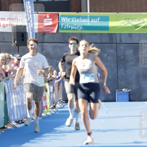 09.08.2026 - GEWOBA Citytriathlon Bremen Yannick Fuchs http://msf.ph/oto/9933157 09.08.2026 11:21:05 Ziel 177, 391 meine-sportfotos.de