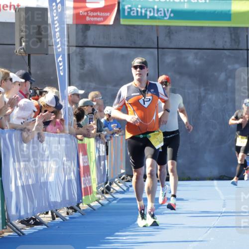 09.08.2026 - GEWOBA Citytriathlon Bremen Yannick Fuchs http://msf.ph/oto/9933175 09.08.2026 11:21:11 Ziel 177, 478 meine-sportfotos.de
