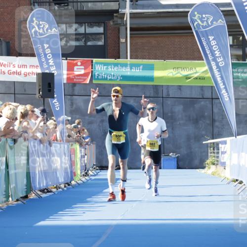 09.08.2026 - GEWOBA Citytriathlon Bremen Yannick Fuchs http://msf.ph/oto/9933215 09.08.2026 11:21:36 Ziel 336, 366, 382, 393 meine-sportfotos.de