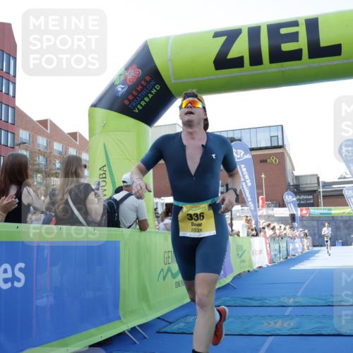 09.08.2026 - GEWOBA Citytriathlon Bremen Yannick Fuchs http://msf.ph/oto/9933226 09.08.2026 11:21:41 Ziel 336, 359, 382 meine-sportfotos.de