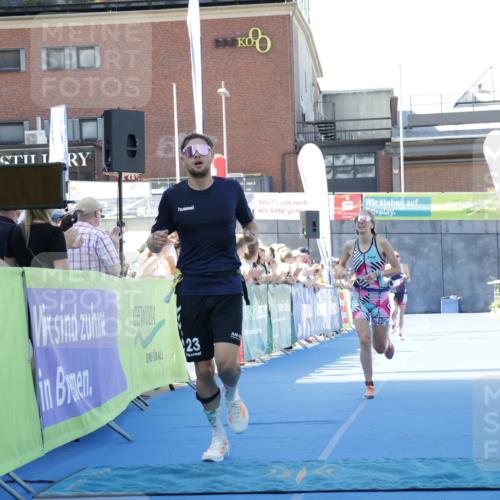 09.08.2026 - GEWOBA Citytriathlon Bremen Yannick Fuchs http://msf.ph/oto/9933273 09.08.2026 11:22:26 Ziel 304, 332, 447, 465 meine-sportfotos.de