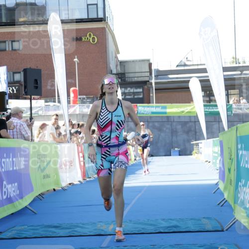 09.08.2026 - GEWOBA Citytriathlon Bremen Yannick Fuchs http://msf.ph/oto/9933279 09.08.2026 11:22:28 Ziel 304, 332, 447, 465 meine-sportfotos.de