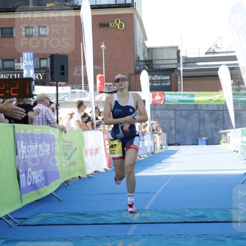 09.08.2026 - GEWOBA Citytriathlon Bremen Yannick Fuchs http://msf.ph/oto/9933286 09.08.2026 11:22:31 Ziel 304, 447, 465 meine-sportfotos.de