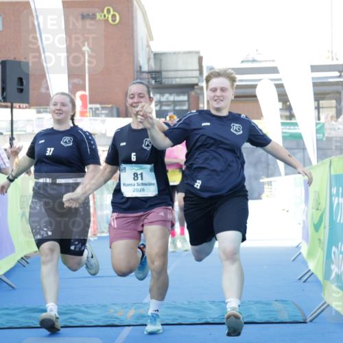 09.08.2026 - GEWOBA Citytriathlon Bremen Yannick Fuchs http://msf.ph/oto/9933307 09.08.2026 11:22:49 Ziel 81, 325, 328, 395, 493 meine-sportfotos.de